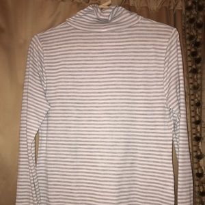 Striped turtle neck